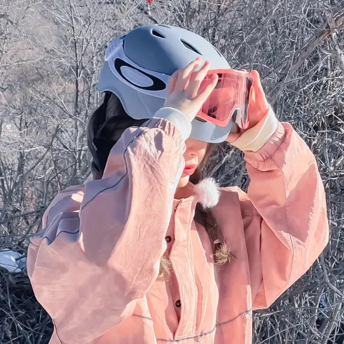 女侦探与辣手摧花：巴黎连环杀人案